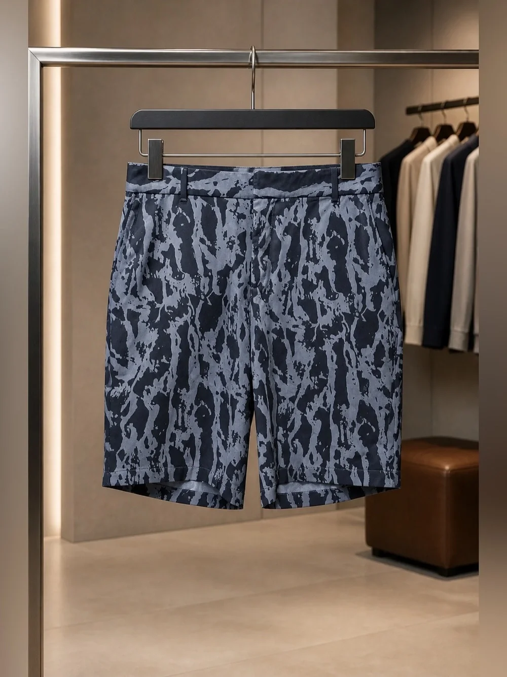 NWOT NIKE Golf Men’s Flex Navy Blue Camo Casual Dress Shorts - Size 36
